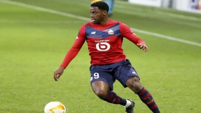 Jonathan David đã hoàn tất việc ký hợp đồng với Juventus